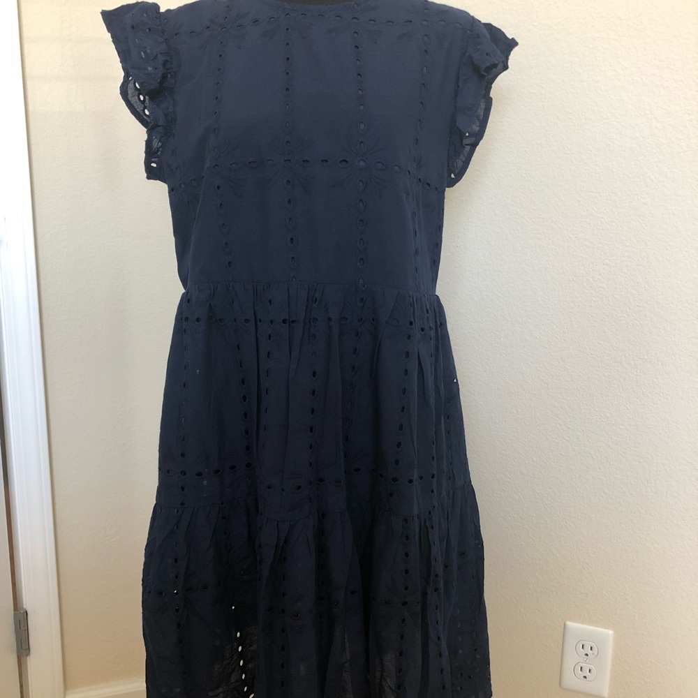 Dress - Picture 2 of 4